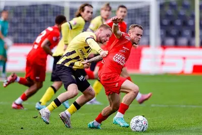 Seegers is hard voor eerste helft van Helmond Sport tegen VVV: ‘Ik denk dat wij onze excuses moeten aanbieden’