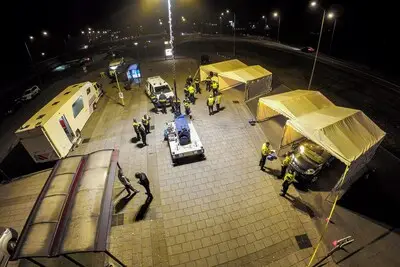 10.000 illegale sigaretten in beslag genomen bij controle in Son en Breugel en tientallen boetes, waarvan een erg hoge