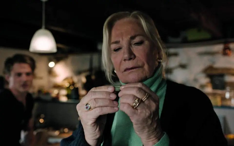 Monique van de Ven (73) openhartig over carrière, foute producenten en haar innige band met Rutger Hauer