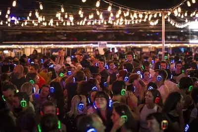 Losgaan met een koptelefoon op: hier in Eindhoven is binnenkort een silent disco