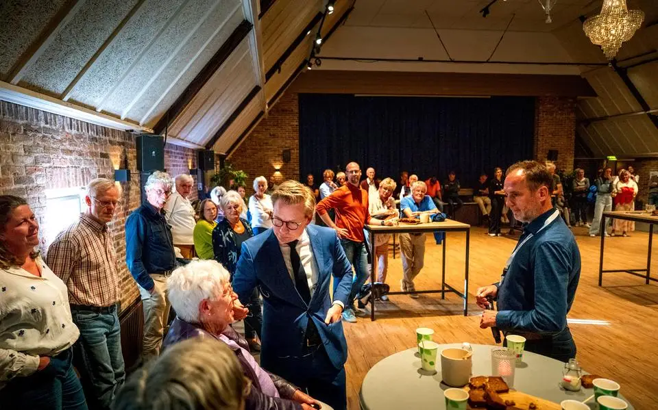 Hoe zit dat nu met die demonstratie en doorstroomlocaties in Opsterland? ‘Organisator heeft zich niet gemeld’