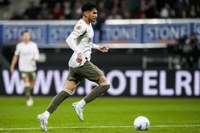 Dest en Pepi laten wedstrijden met Amerika schieten: tien spelers wel weg bij PSV