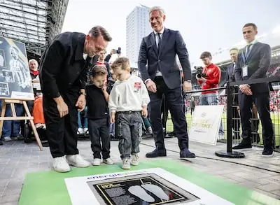 LIVE | Luuk de Jong wordt geëerd met bijzondere ruimte bij PSV, duel staat op punt van beginnen