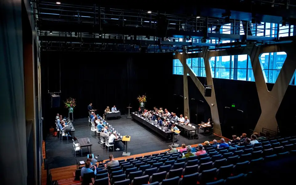 Sportclubs en bedrijven opgelucht na uitstel nieuwe rioolheffing in Smallingerland: ‘Dit jout mear komfort’