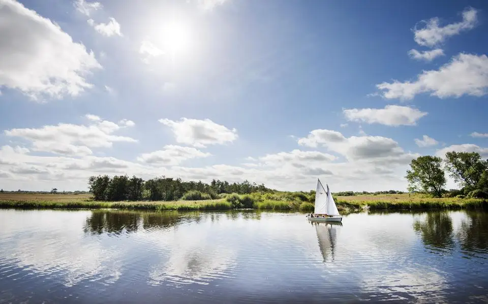 Slimme groei toerisme draagt bij aan brede welvaart, zegt Toerisme Alliantie Fryslân | opinie