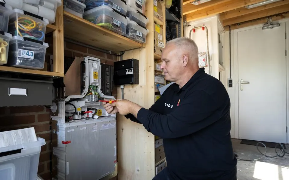 Zet in op thuisaccu’s tegen netcongestie | opinie