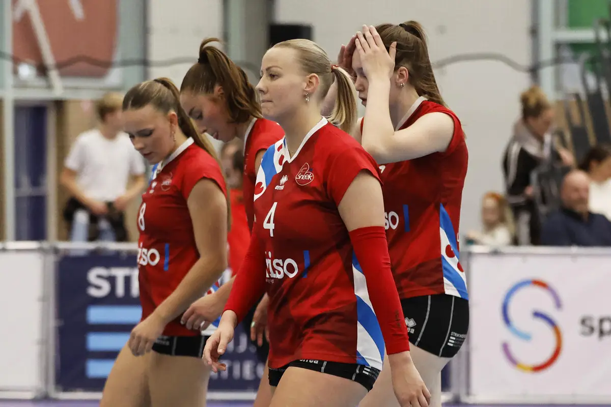 Regerend kampioen Sneek verliest opnieuw in de competitie en heeft het nog lang niet op de rit