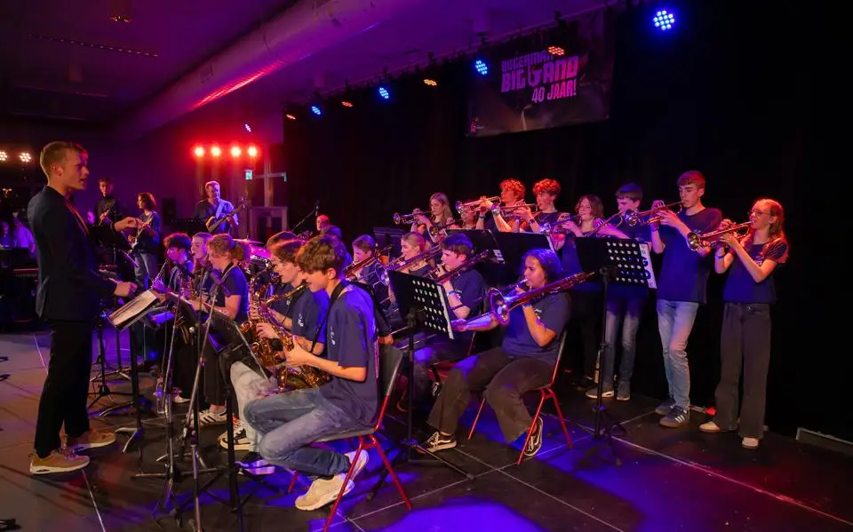 Het succes van de jubilerende Bogerman Bigband uit Sneek? ‘De muziek is belangrijk, maar het gaat vooral om plezier’
