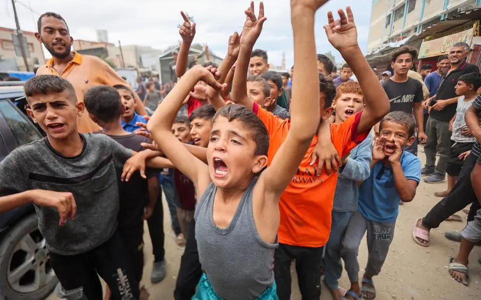 Vreugdetranen van Gaza tot Tel Aviv, maar ook vragen: ‘Wanneer zal ik mijn mama kunnen knuffelen?’