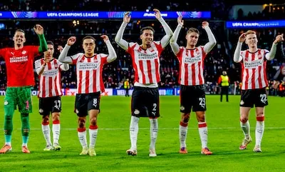 Hoe het bij PSV ineens weer ging lopen: dit staat Peter Bosz te wachten voor de topper tegen Feyenoord