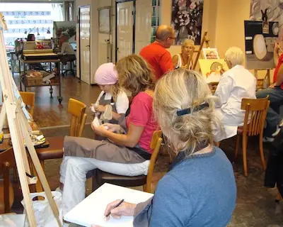 Atelier Imagine viert jubileum met expo  (oud-)cursisten in Lievendaal