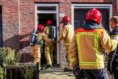 Vermoedelijk aangestoken brand als slotstuk op twee jaar ellende, bewoonster gereanimeerd