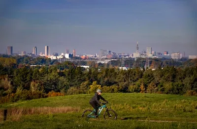 ‘Eindhoven en Helmond: gelukkig niet aan elkaar vastgegroeid!’