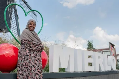 Somalische vluchtelinge Shukri steekt de handen uit de mouwen en maakt Mierlo mooier: 'Ik wil iets terugdoen'