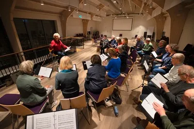 Gratis jubileumconcert van Heezer Vocaal Ensemble in Sint-Petrus’ Bandenkerk