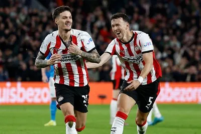 LIVE | PSV wacht na midweeks succes topper in de eredivisie: club gaat op bezoek bij koploper Feyenoord