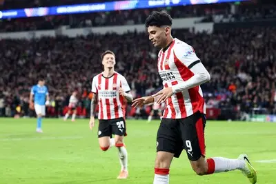 Bij PSV gaan Til en Saibari goed samen én wil Bosz ook Pepi inpassen: hoe de trainer wikt en weegt