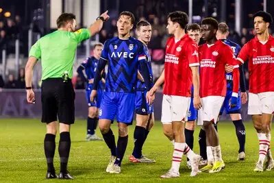 Zo deed Willem II het in eerdere edities op bezoek bij de talenten van PSV