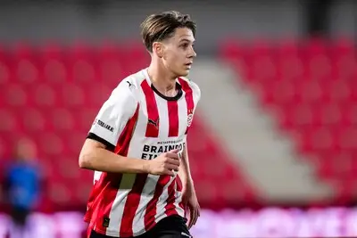 Koller heeft blessure opgelopen: Jong PSV mist hem tegen Jong Ajax (en nog wat langer)