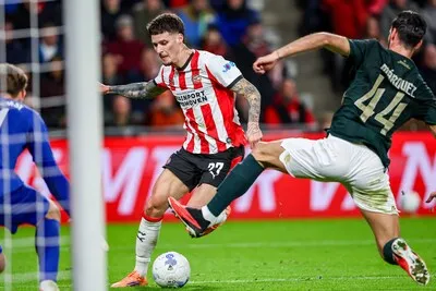 LIVE eredivisie | Probleemloze avond voor PSV tegen Fortuna: ook Dennis Man slaat op fraaie wijze toe