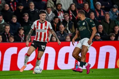 LIVE eredivisie | Dennis Man slaat op fraaie wijze toe, PSV op weg naar simpele zege op Fortuna