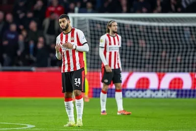 LIVE | Eerste kansjes voor PSV via Saibari en Veerman, maar de Fortuna-doelman heeft nog geen redding hoeven te verrichten