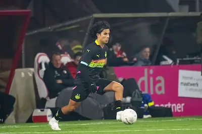 PSV-talenten krijgen na rust een knauw in Leverkusen