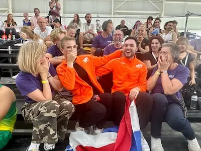 Goud voor Brabantse Lieve en Tom op WK paalsport: ‘Ik kan het gewoon niet geloven’