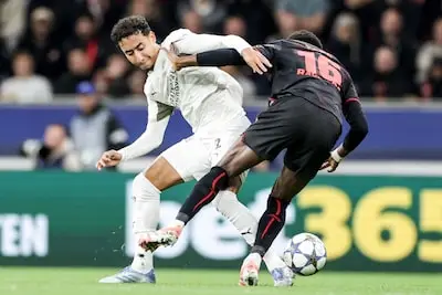LIVE | PSV heeft het lastig na sterke opening, maar houdt stand in Leverkusen