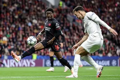 LIVE | Dreun voor PSV: Leverkusen komt op voorsprong na gepruts van Obispo