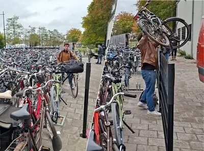 Slapstick en gevloek in Tilburgse fietsenstalling: uitgang vergeten