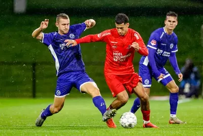 Helmond Sport jaagt op vijfde thuisoverwinning tegen Jong AZ: ‘Moeten het linkerrijtje nastreven’
