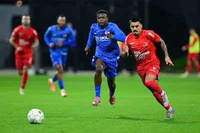 LIVE | Helmond Sport jaagt op eerste uitzege, boekt het die op bezoek bij FC Den Bosch?