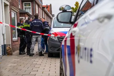 Dode aangetroffen onderaan trap in woning Eindhoven, politie sluit na onderzoek misdrijf uit