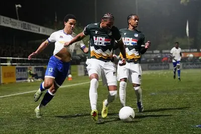 Hoek wipt mak FC Eindhoven uit beker: ‘Daar word je knettergek van’