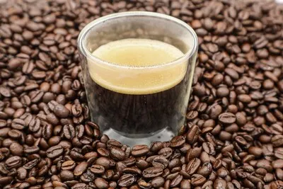 Vier mannen uit Eindhoven stalen 783 kilo koffie in Denekamp, nu weten ze wat hun straffen zijn