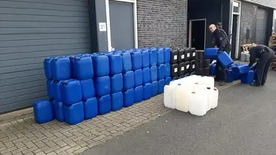 Er lagen spullen om 1,9 miljoen xtc-pillen te maken, lange celstraf geëist voor ‘medewerker’