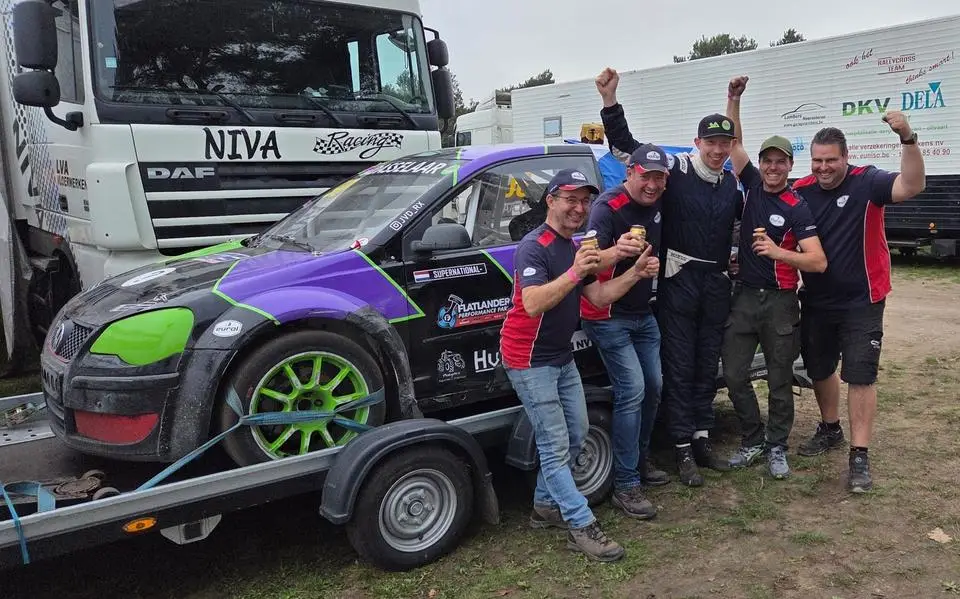 Rallycrosser Jorrit van Dasselaar uit Noordwolde-Zuid kroont zich tot Nederlands kampioen