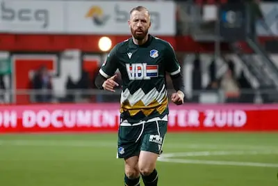 Kevin van Veen na debuut voor FC Eindhoven openhartig over donkere periode: ‘De trap oplopen was al moeilijk’