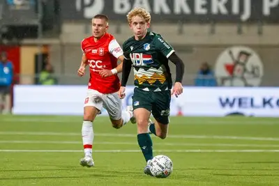 LIVE | FC Eindhoven op jacht naar aansluitingstreffer na zwakke eerste helft tegen MVV
