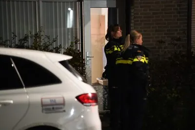 Man bedreigd met vuurwapen bij woningoverval in Tilburg, daders slaan op de vlucht
