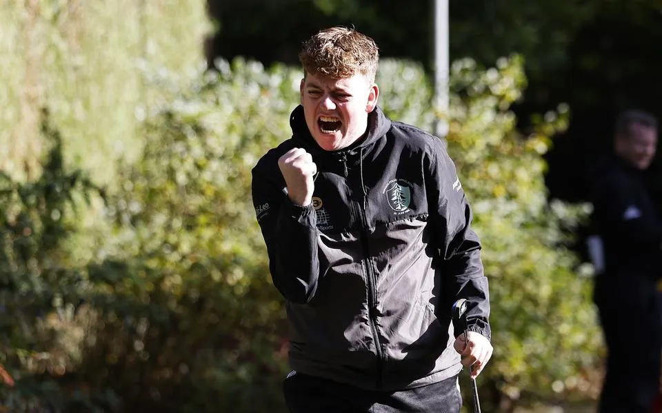 Geheime trainingen en golfballen in onderbroeken. Hoe behaal je een topprestatie in de Champions League minigolf?