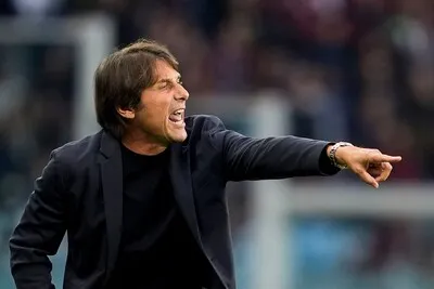 Napoli-coach beducht voor PSV: Lang krijgt spoedig een keer een basisplek