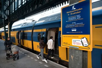 Werkzaamheden spoor in Vught lopen uit: ook maandagochtend geen treinen tussen Den Bosch en Tilburg