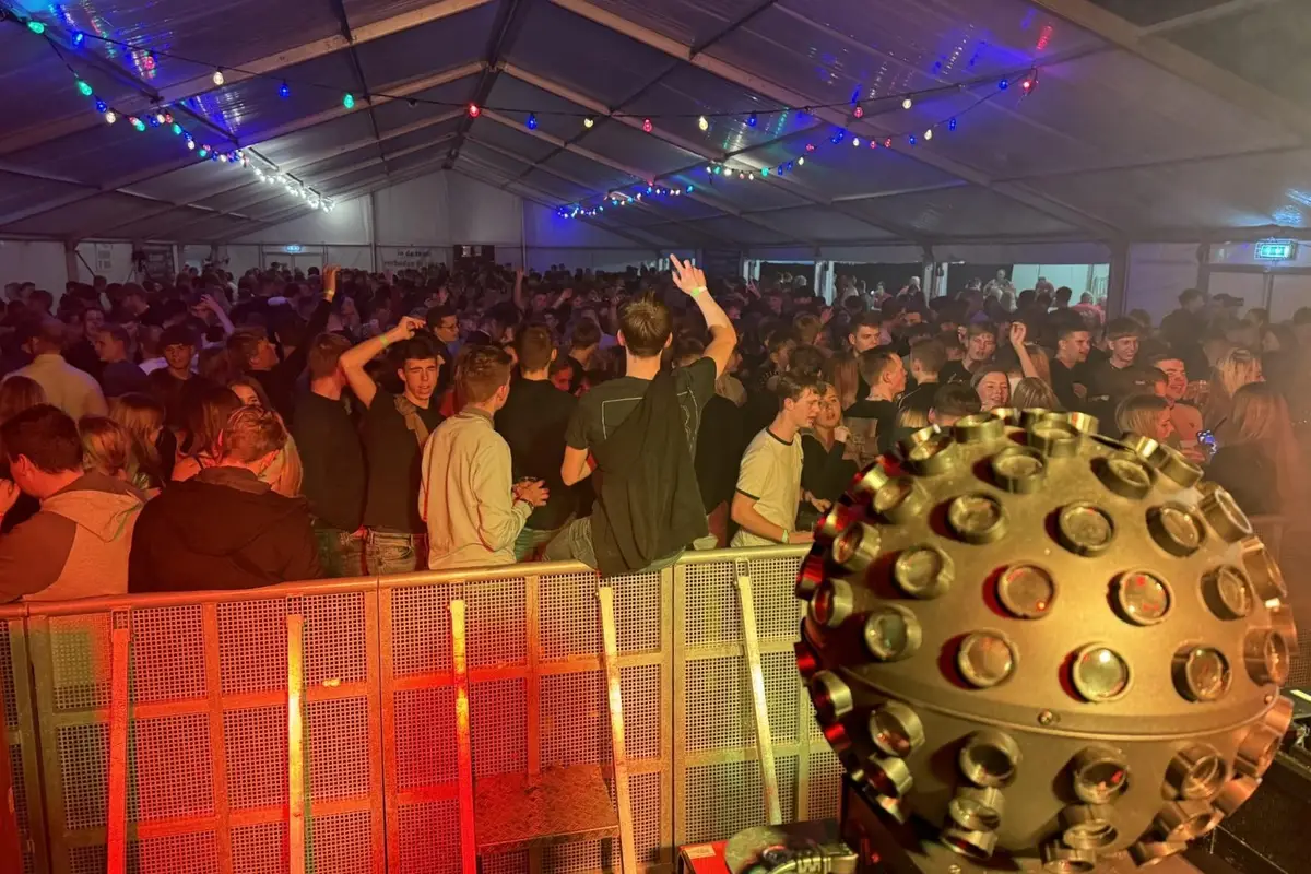 Nieuwjaarsfeest Surhuisterveen gaat dit jaar niet door; stichting geeft niet op