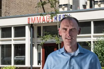 Predikant Daniël Timmerman (47) van Emmaüskerk in Eindhoven plotseling overleden: ‘Een betrokken verbinder’