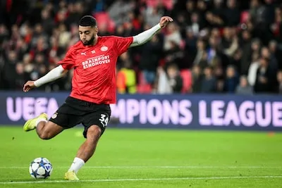 LIVE | PSV begonnen aan Champions League-duel met Napoli