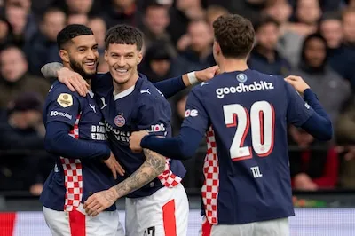 LIVE | PSV mag na zege in de topper met Feyenoord nu in eigen huis geen fout maken tegen Fortuna Sittard