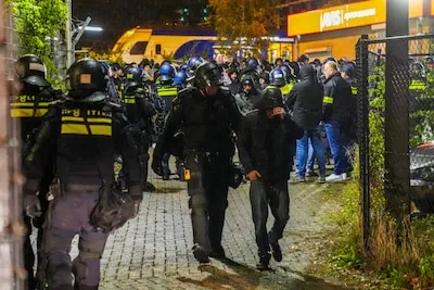 Zo’n 180 Napoli-supporters opgepakt in centrum van Eindhoven, ook vier PSV-fans aangehouden