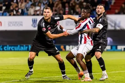 Slordigheden en slimheid: Seegers ziet verbeterpunten voor Helmond Sport tegen Almere City
